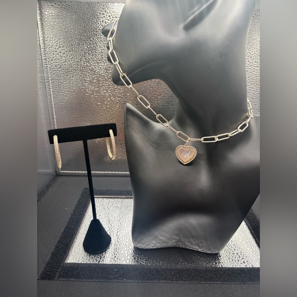 Chic Silver Heart Necklace and Earring Set